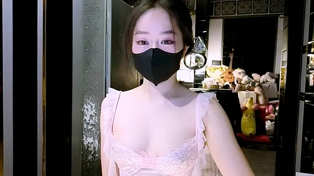 Snapshot of Martha_99 chatting on 11/16/25, 04:29 Martha 99 online show from 11/16/25, 04:29