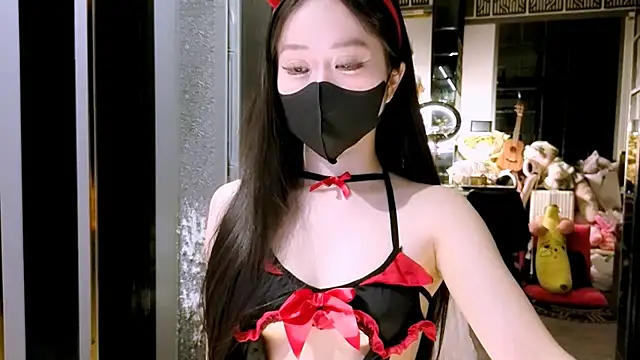 Snapshot of Martha_99 chatting on 11/18/25, 11:58 Martha 99 online show from 11/18/25, 11:58