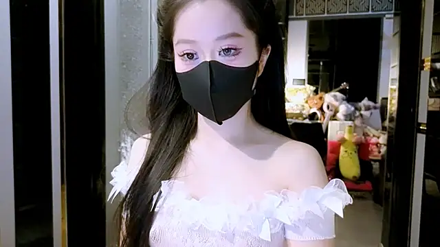 Snapshot of Martha_99 chatting on 11/23/25, 04:23 Martha 99 online show from 11/23/25, 04:23