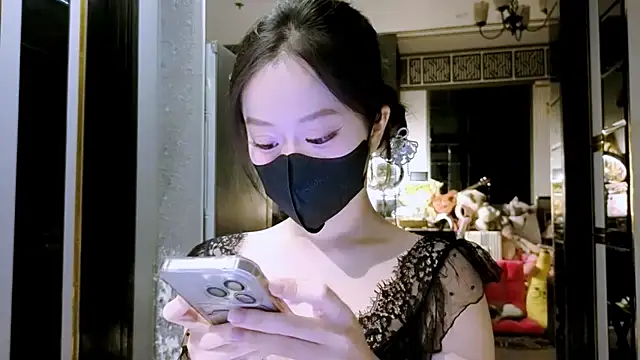 Snapshot of Martha_99 chatting on 11/26/25, 12:28 Martha 99 online show from 11/26/25, 12:28