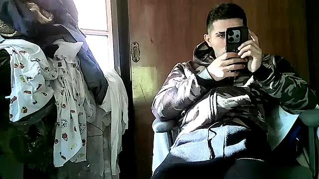 jperezofficial1 online show from 11/19/25, 02:06