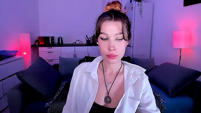 Snapshot of tenderdreams chatting on 10/09/25, 09:13 tenderdreams online show from 10/09/25, 09:13