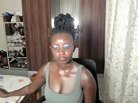 supa queen254 online show from 06/18/26, 03:51