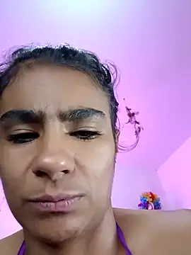 Leslly  online show from 03/18/25, 10:14