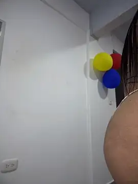 Sarahballiston  online show from 07/12/26, 01:18
