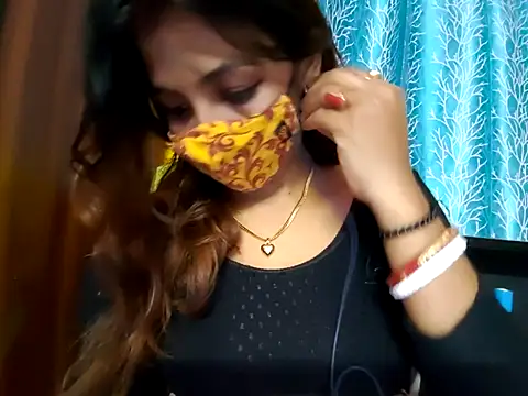 cutesoma2 online show from 11/17/25, 05:19