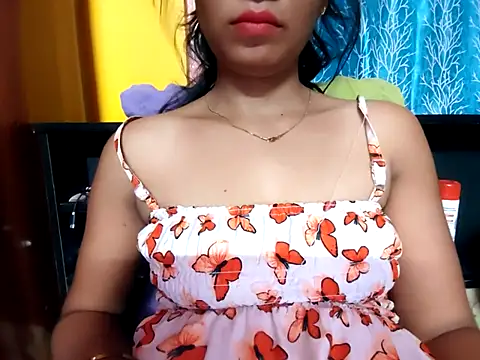 cutesoma2 online show from 05/15/26, 07:54
