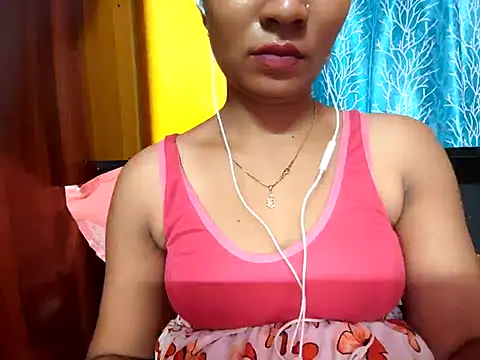 cutesoma2 online show from 06/18/26, 11:14