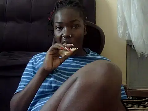 Sexy racy rebel  online show from 02/18/25, 08:05