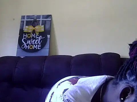 Sexy racy rebel  online show from 02/22/25, 09:23