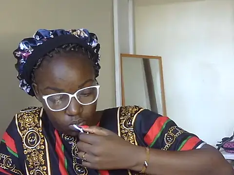 Sexy racy rebel  online show from 12/02/25, 11:37