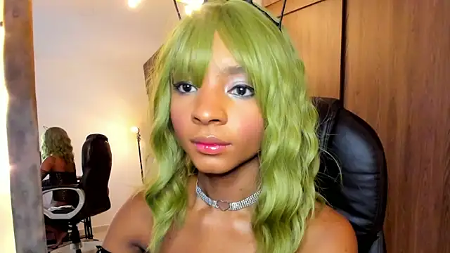 alikahouston4 online show from 02/01/25, 07:13