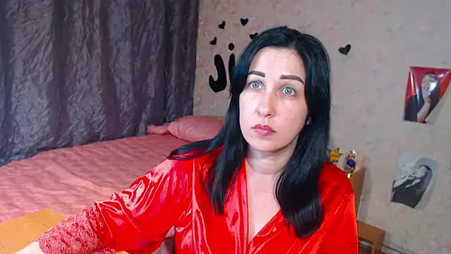 JillStevens online show from 12/04/25, 01:53