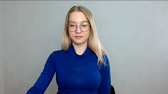 Snapshot of cindi_hot chatting on 02/26/25, 10:47 cindi hot online show from 02/26/25, 10:47