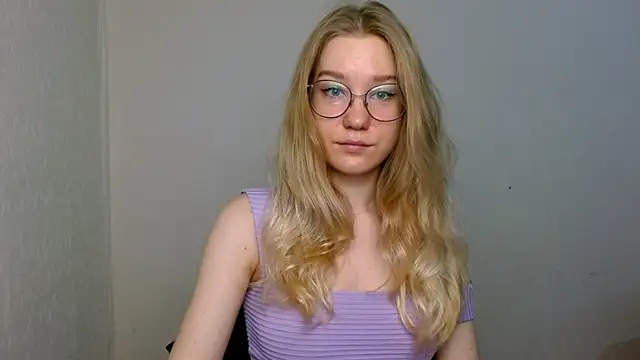 cindi hot online show from 12/05/25, 10:13