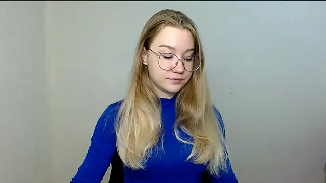 cindi hot online show from 05/30/26, 09:17
