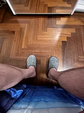 1ninefellababy online show from 12/21/25, 04:58