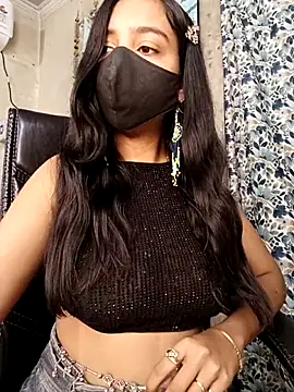 Parinaaz18 online show from 04/08/26, 01:16