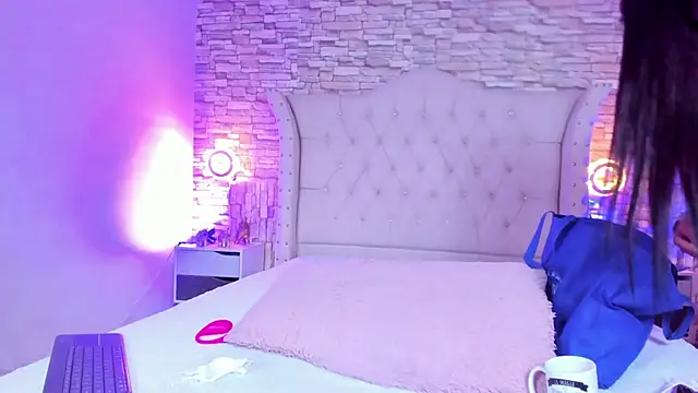 Gina Myers online show from 02/18/26, 12:23