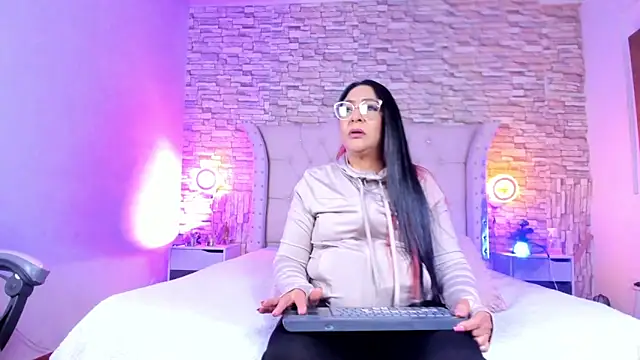 Gina Myers online show from 03/04/26, 11:49