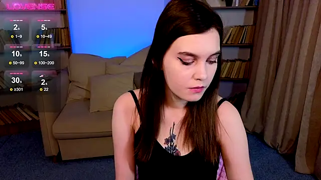 SusieMorris online show from 02/21/25, 01:55