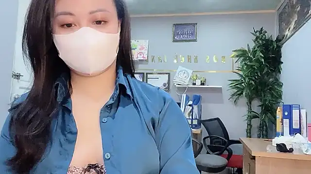 Snapshot of Bamboo_Swetie chatting on 01/15/25, 04:36 Bamboo Swetie online show from 01/15/25, 04:36