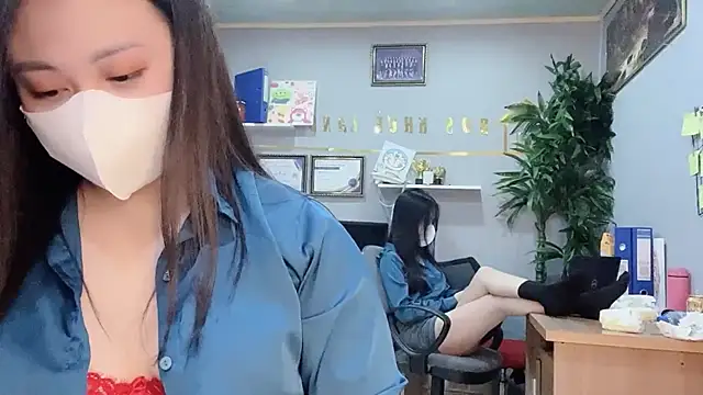 Snapshot of Bamboo_Swetie chatting on 01/20/25, 03:18 Bamboo Swetie online show from 01/20/25, 03:18