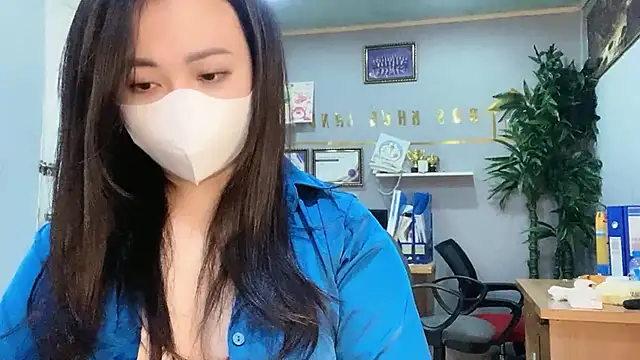Snapshot of Bamboo_Swetie chatting on 02/08/25, 03:53 Bamboo Swetie online show from 02/08/25, 03:53
