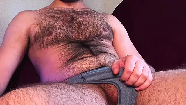 Deckard Webb1  online show from 12/17/24, 08:32