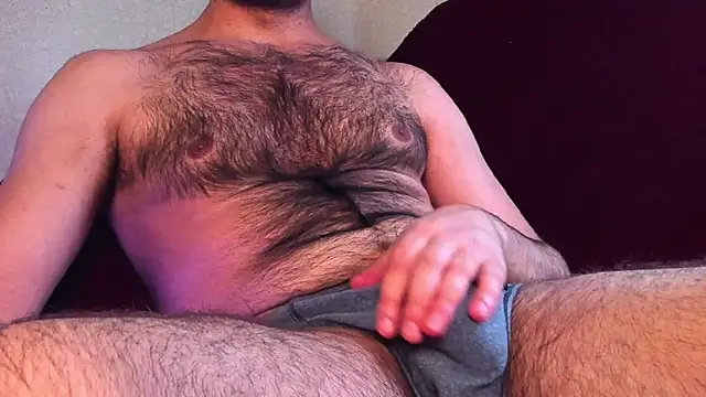 Deckard Webb1  online show from 12/18/24, 08:36