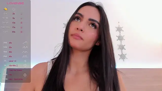 Snapshot of kareena_basu chatting on 12/16/25, 06:35 kareena basu online show from 12/16/25, 06:35