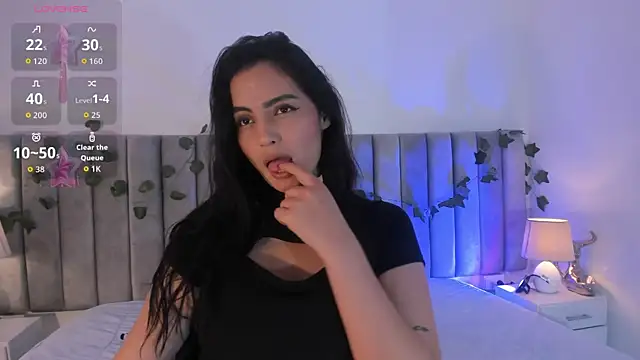 kareena basu online show from 04/25/26, 03:42