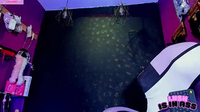 Alexa Slave online show from 04/18/26, 07:18