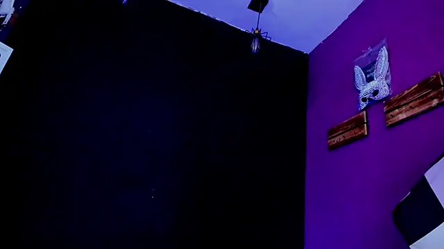 Alexa Slave online show from 05/28/26, 04:15
