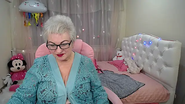 KayleSmoll online show from 01/23/25, 04:19