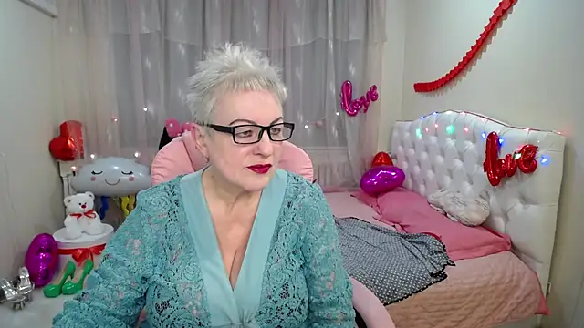 KayleSmoll online show from 02/14/25, 07:23