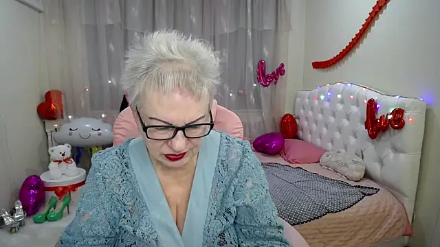 KayleSmoll online show from 02/14/25, 10:25