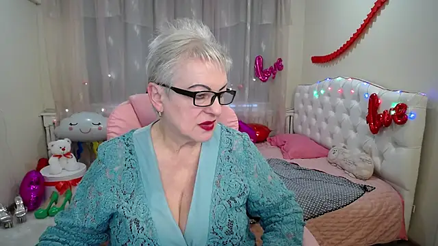 KayleSmoll online show from 02/21/25, 07:54