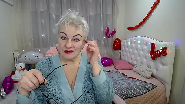 KayleSmoll online show from 02/21/25, 10:59