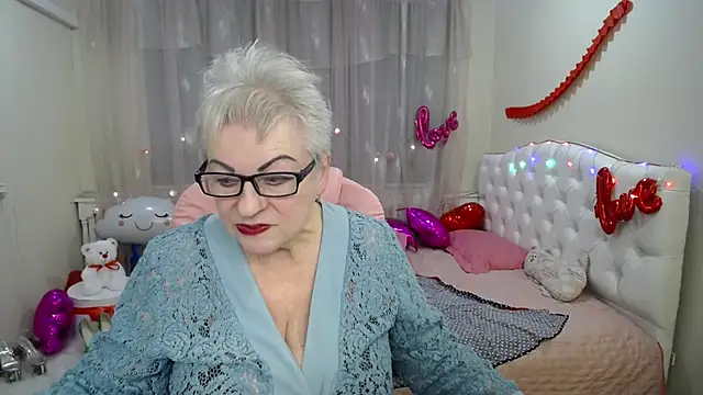 KayleSmoll online show from 03/01/25, 01:53