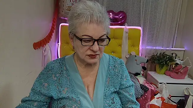 KayleSmoll online show from 03/21/25, 07:46