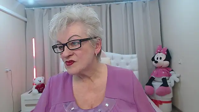 KayleSmoll online show from 03/24/26, 08:03