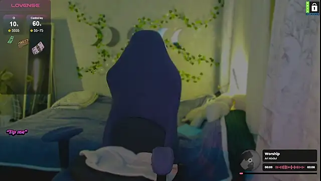 -LinaLove- online show from 11/21/25, 06:28