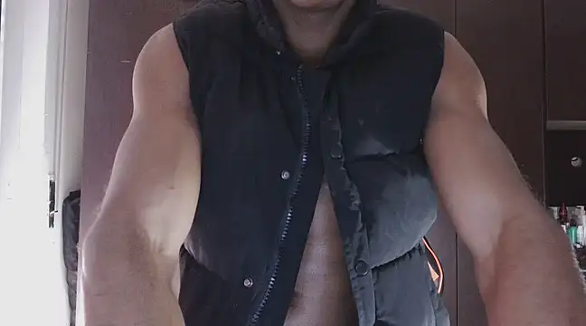 Snapshot of eduhot94 chatting on 03/15/25, 01:29 eduhot94 online show from 03/15/25, 01:29