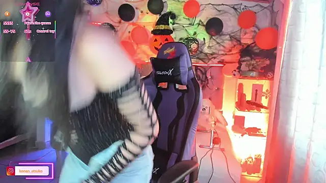 Snapshot of Alice_ch1 chatting on 10/09/25, 07:45 Alice ch1 online show from 10/09/25, 07:45