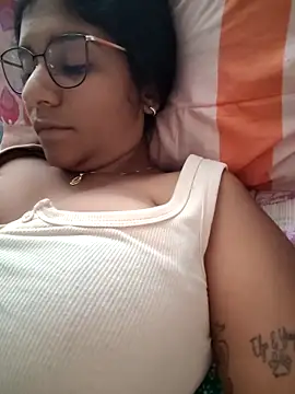 Sofythom1 online show from 03/22/26, 11:08