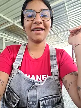 Sofythom1 online show from 03/29/26, 03:23