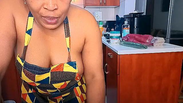 GiantBootyMilf online show from 09/23/25, 08:34