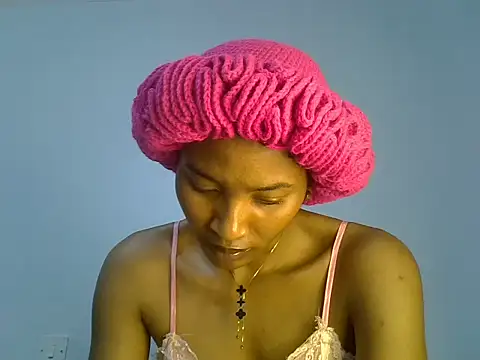 cute-alexis online show from 11/23/25, 01:16