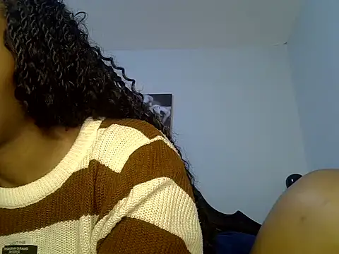 Snapshot of cute-alexis chatting on 05/29/26, 05:49 cute-alexis online show from 05/29/26, 05:49